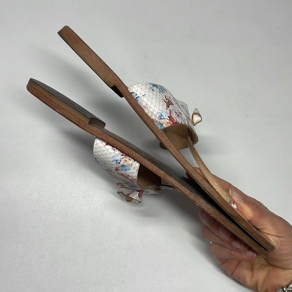 Joie "Nice" Floral Thong Sandal Flip Flops Women's Size 39.5 Made in Italy - Picture 5 of 6